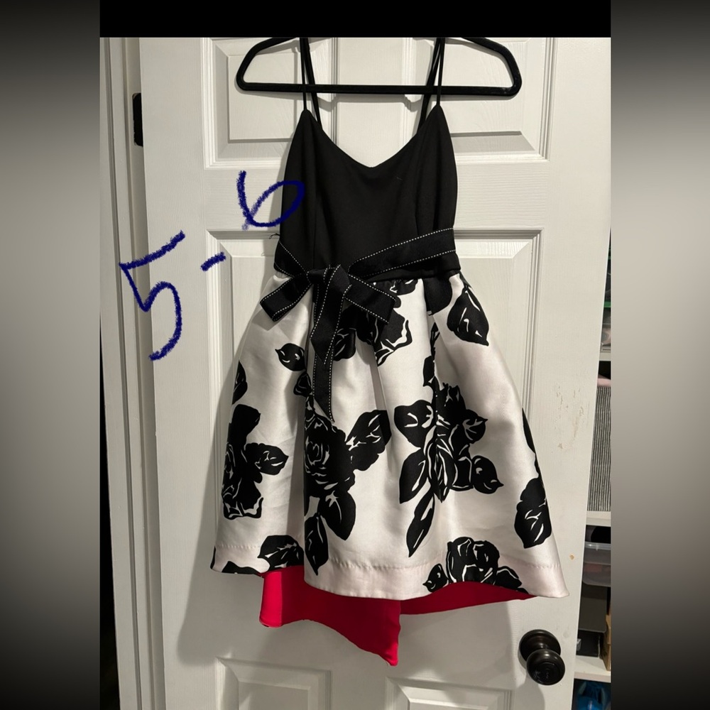 Macy's Black and White Floral Mini Dress with Red Accent